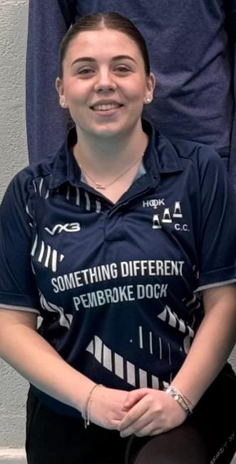 Tia Rees - more runs and wickets for Hook Tia Rees - more runs and wickets for Hook